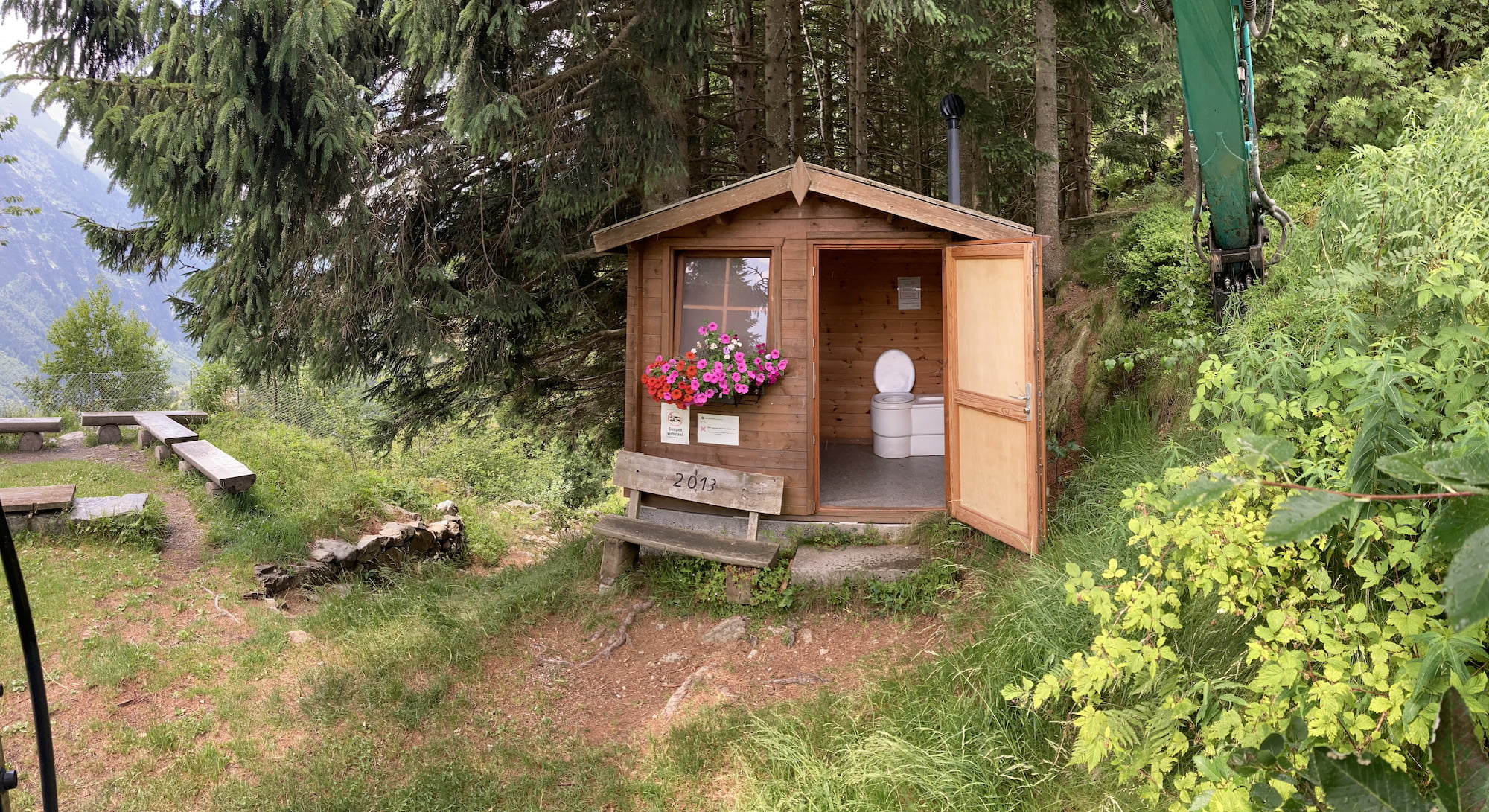 Zentrale vs. lokale Abwasserentsorgung